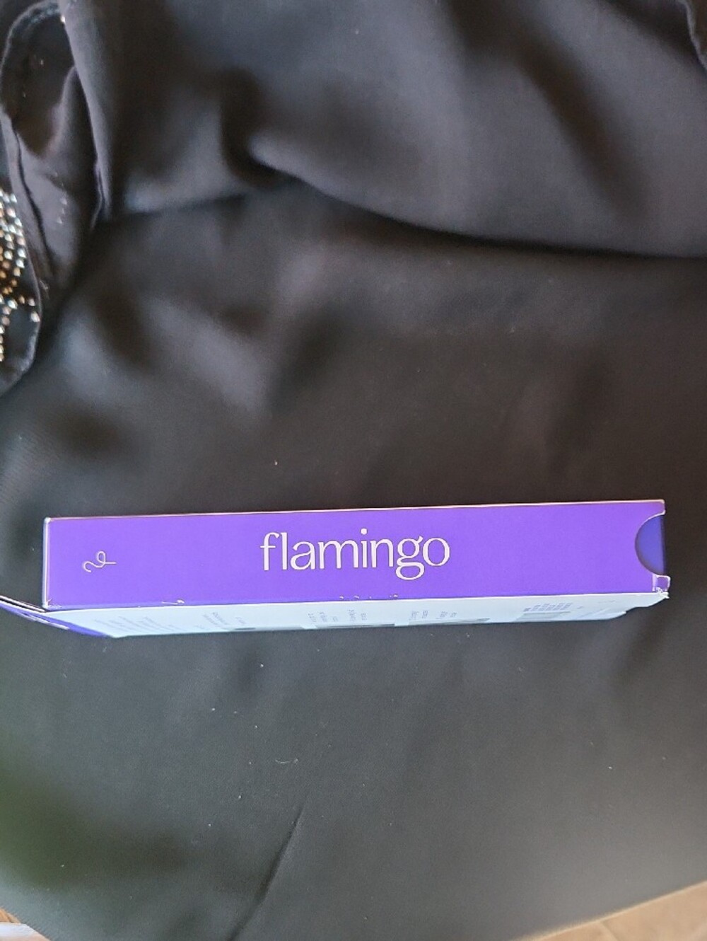 NIB Flamingo Purple Dermaplane Razor with Replacement Cartridge - Picture 4 of 4